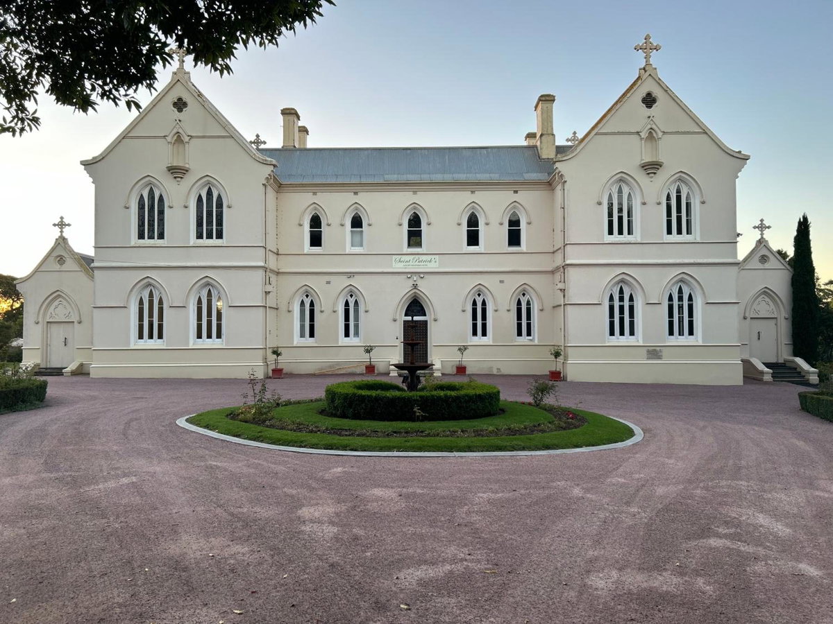 Hotel · Convent at Koroit, Koroit