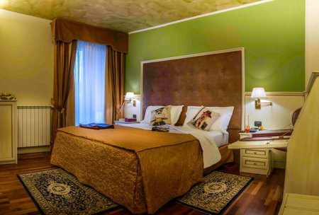 LVG Hotel Collection - La Bussola, Novara, Italy