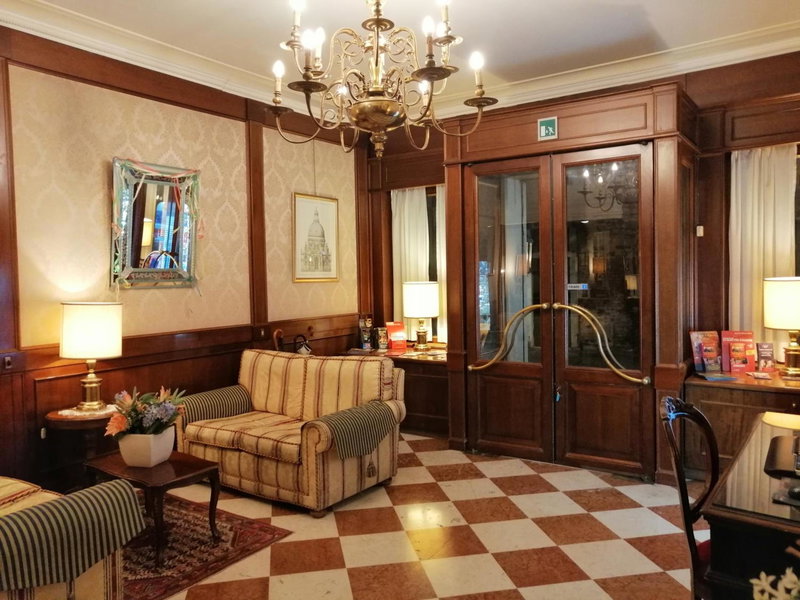 Hotel Falier, Venice, Italia