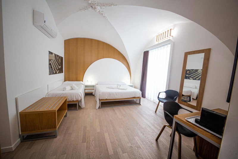 The Uncle's House, Catania, Italia