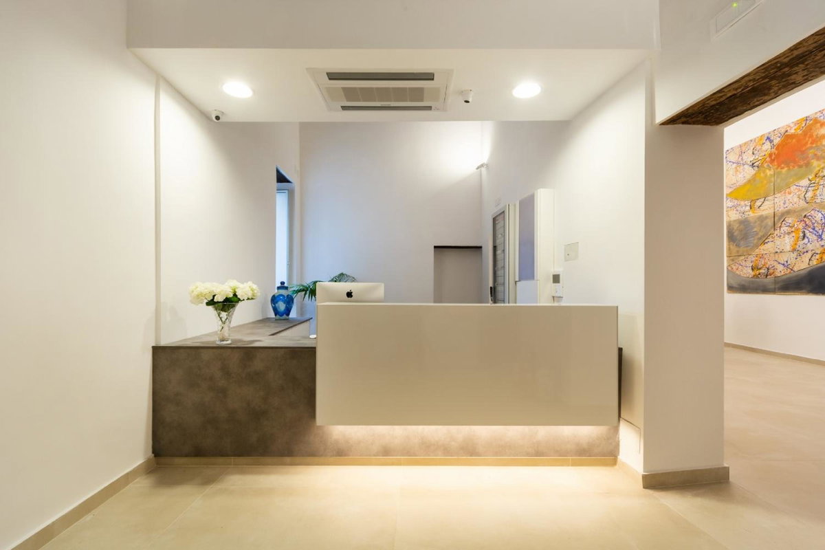 Il Tesoro Smart Suite & SPA, Italia