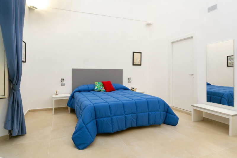 Il Tesoro Smart Suite & SPA, Naples, Italia