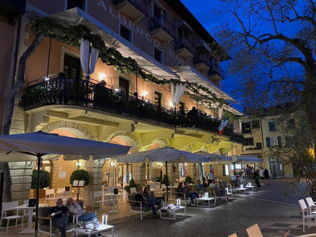 Albergo Gardesana, Torri del Benaco, Italie