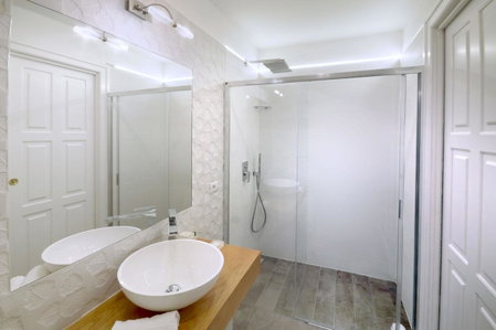 Residenza Borbonica, Naples, Италия