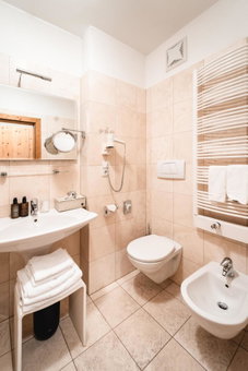 Naturhotel Leitlhof, San Candido, Italy