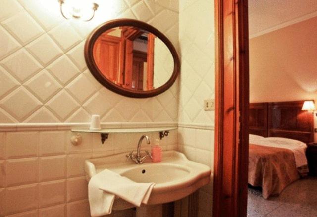 Maison de Marta, Rome, Italien