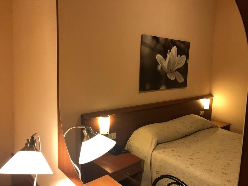 Hotel Paradiso, Milan, Italia