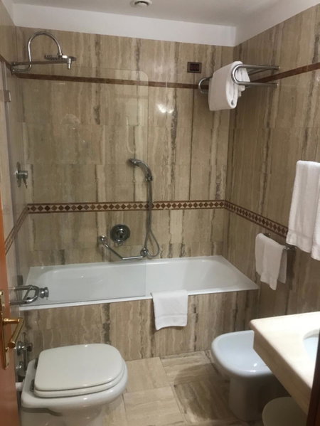 Crystal Hotel Varese, Varese, Италия