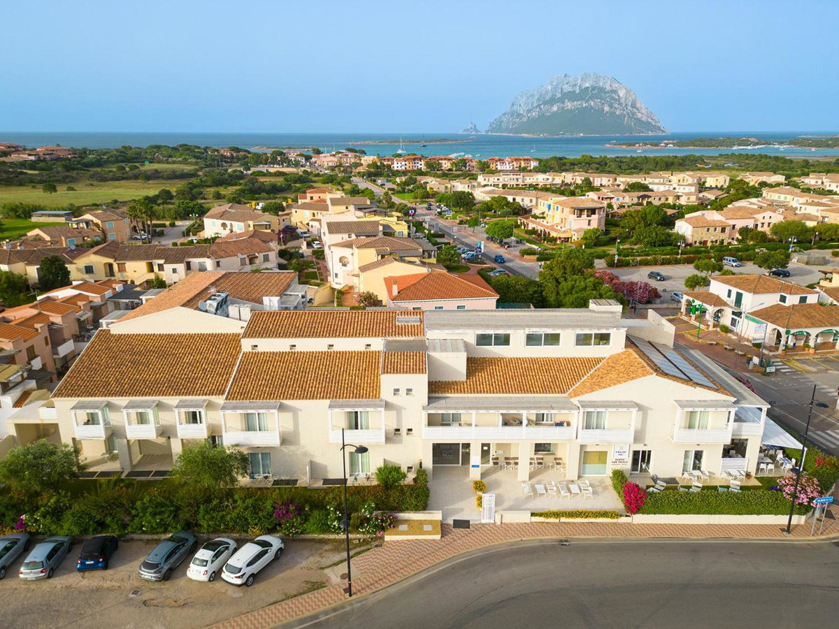 Hotel · Felix Hotels - Hotel Residence Porto San Paolo, Porto San Paolo