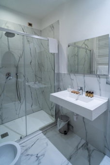 Hotel Globo Suite-Correnti hotels, Sanremo, Italy