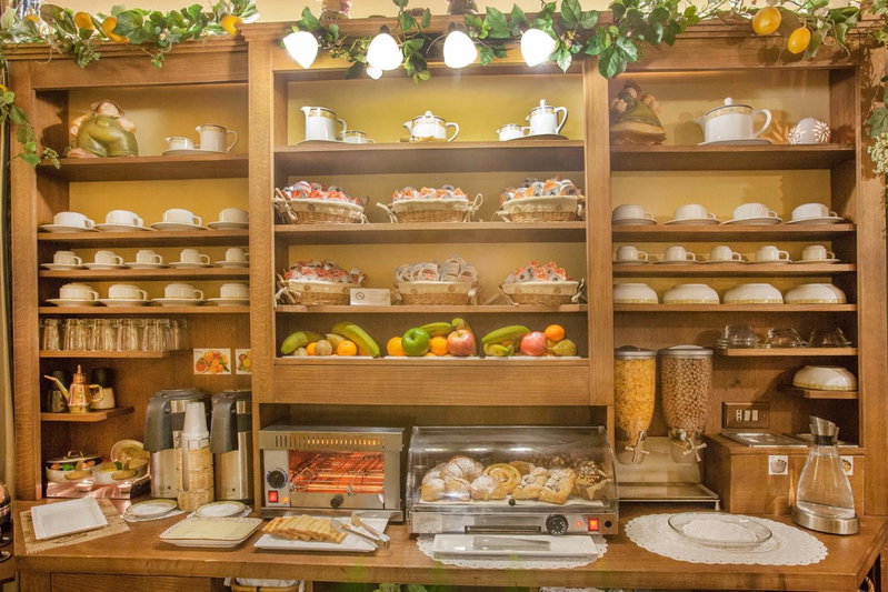 B&B L'Alloggio Dei Vassalli, Naples, Италия