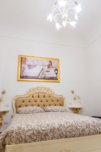 Palazzo Le Travi, Bari, Италия