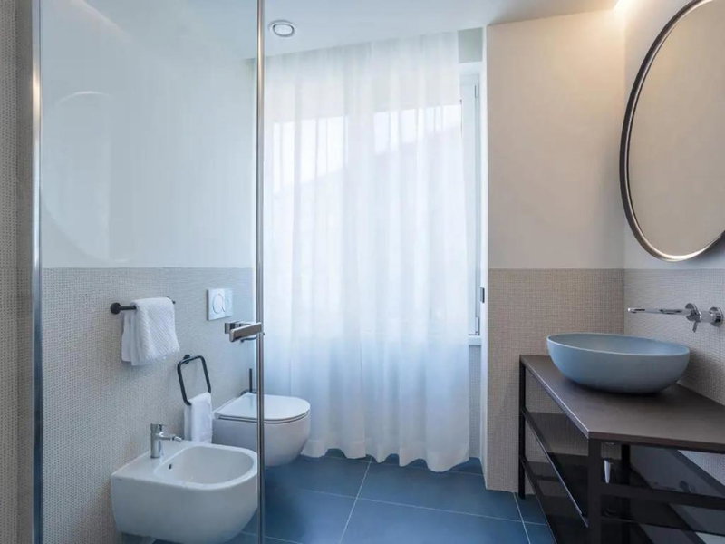 Sant'Ambrogio Apartments, Reception h24, Milan, Италия