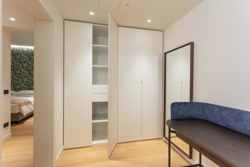 Sant'Ambrogio Apartments, Reception h24, Milan, Италия
