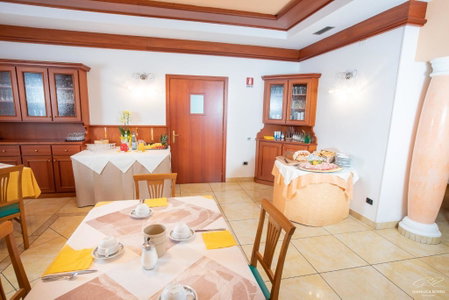 Hotel Posta, Comano Terme, Italy