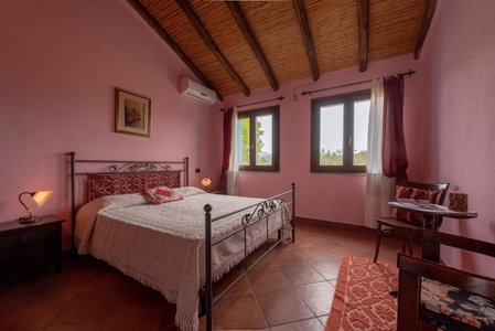 Tenuta Don Ballore Country Resort, Galtellì, Италия