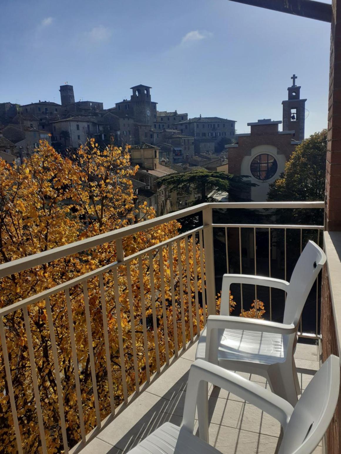 Hôtel · Hotel Lidò, Passignano Sul Trasimeno