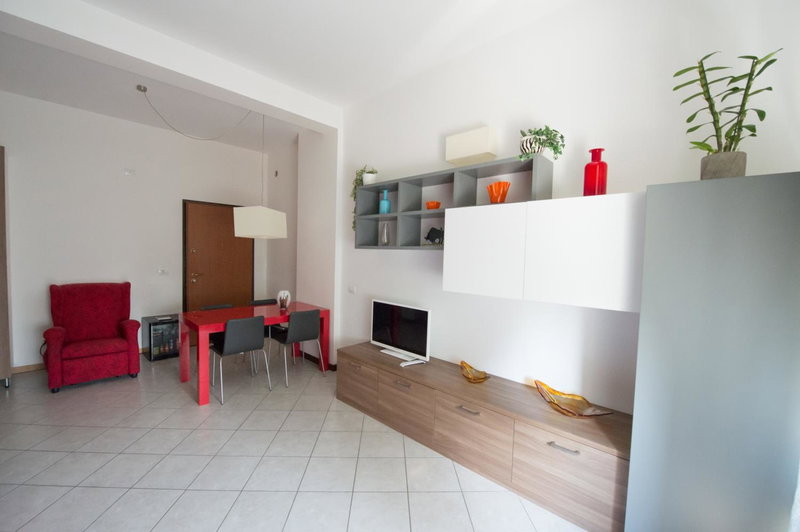 Residenza Cenisio, Milan, Italia