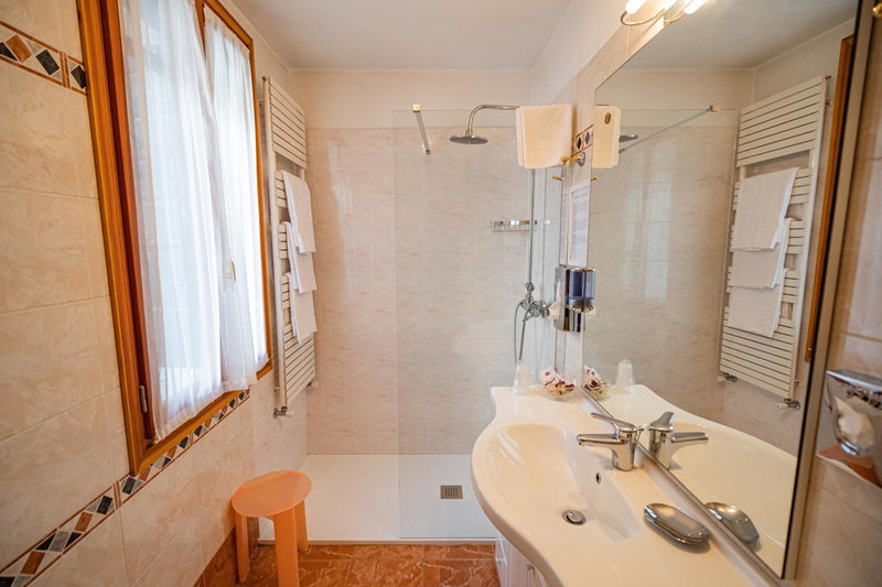 Hotel Al Piave, Venice, Italy