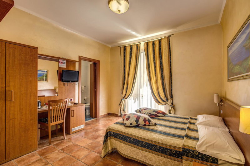 Hotel Maryelen 2, Rome, Италия