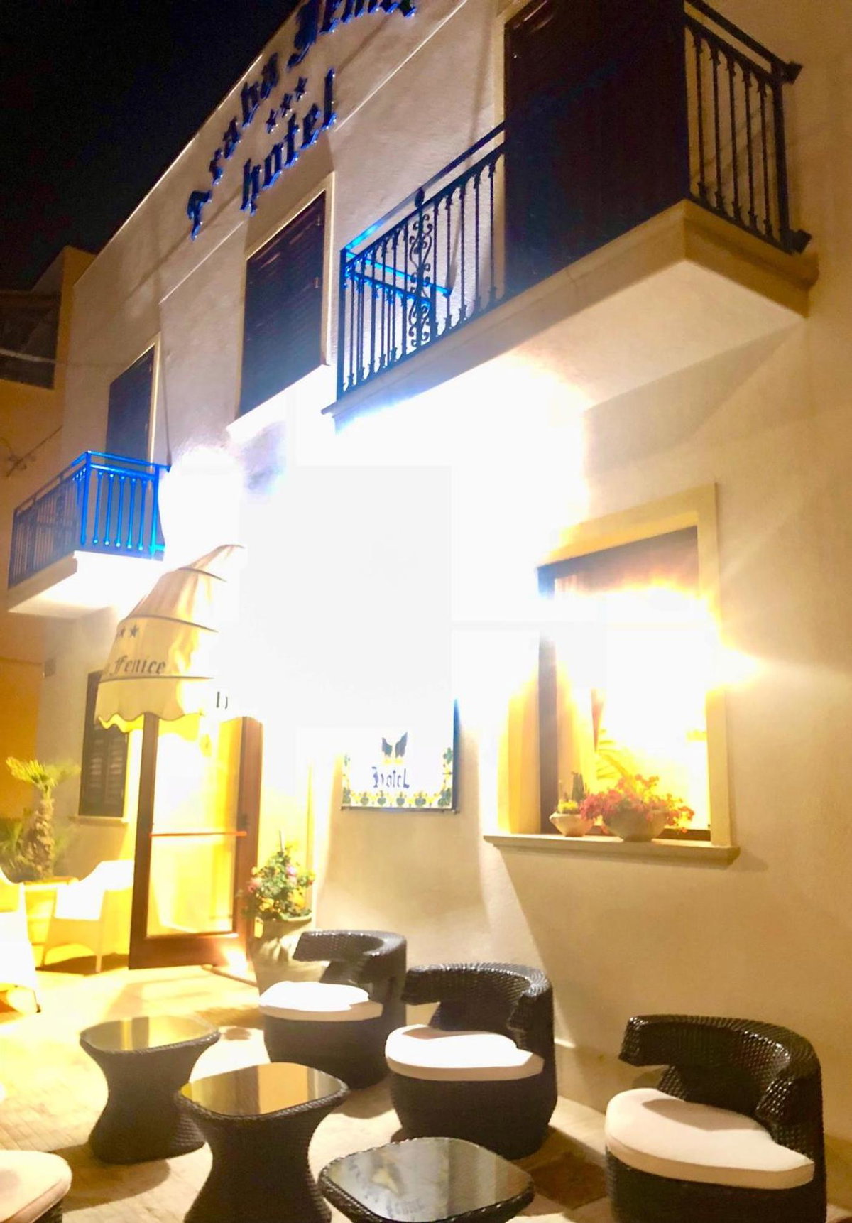 Araba Fenice Hotel, Italy