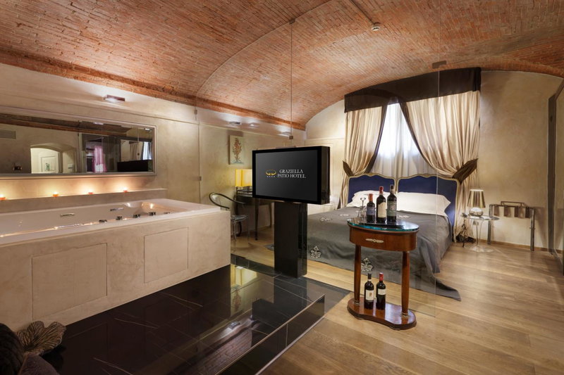 Graziella Patio Hotel, Arezzo, Италия
