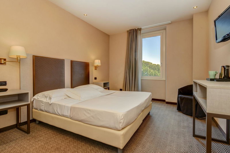 Hotel Tripoli, Desenzano del Garda, Italien