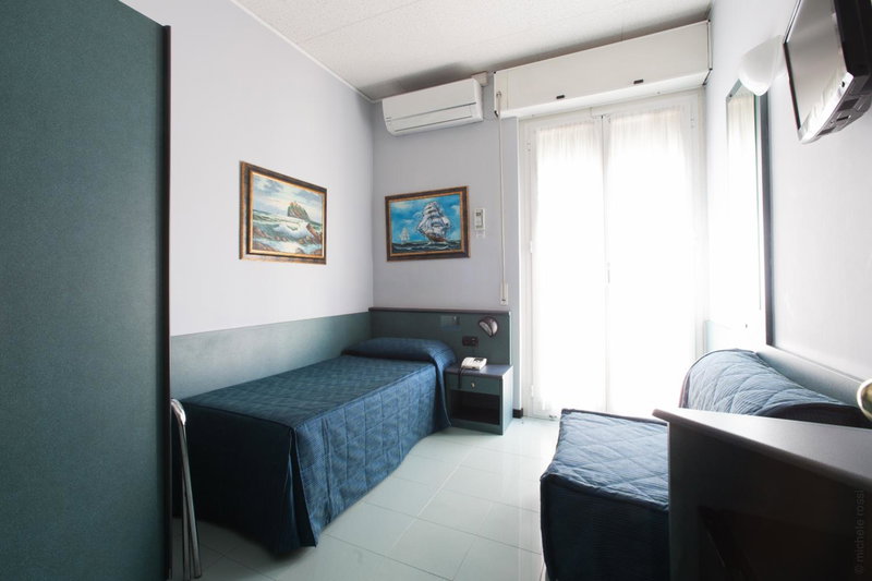 Hotel Tirreno, Genova, Italy
