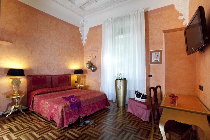 Palazzo Lombardo, Florence, Италия
