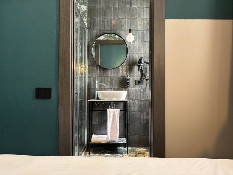AV Hotel Milano, Milan, Италия
