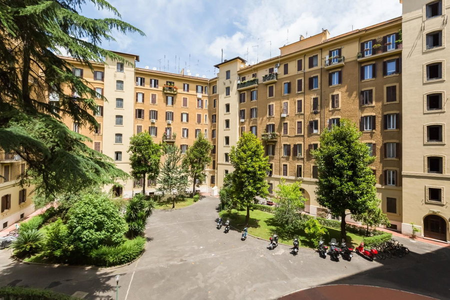 BQ House Milizie Luxury Rooms, Rome, Италия