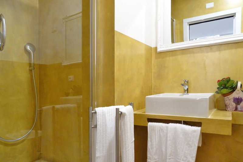 A Star Inn, Rome, Italy