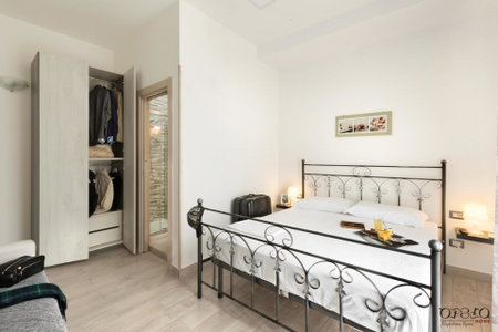 Opera Home Principe Umberto, Naples, Italie