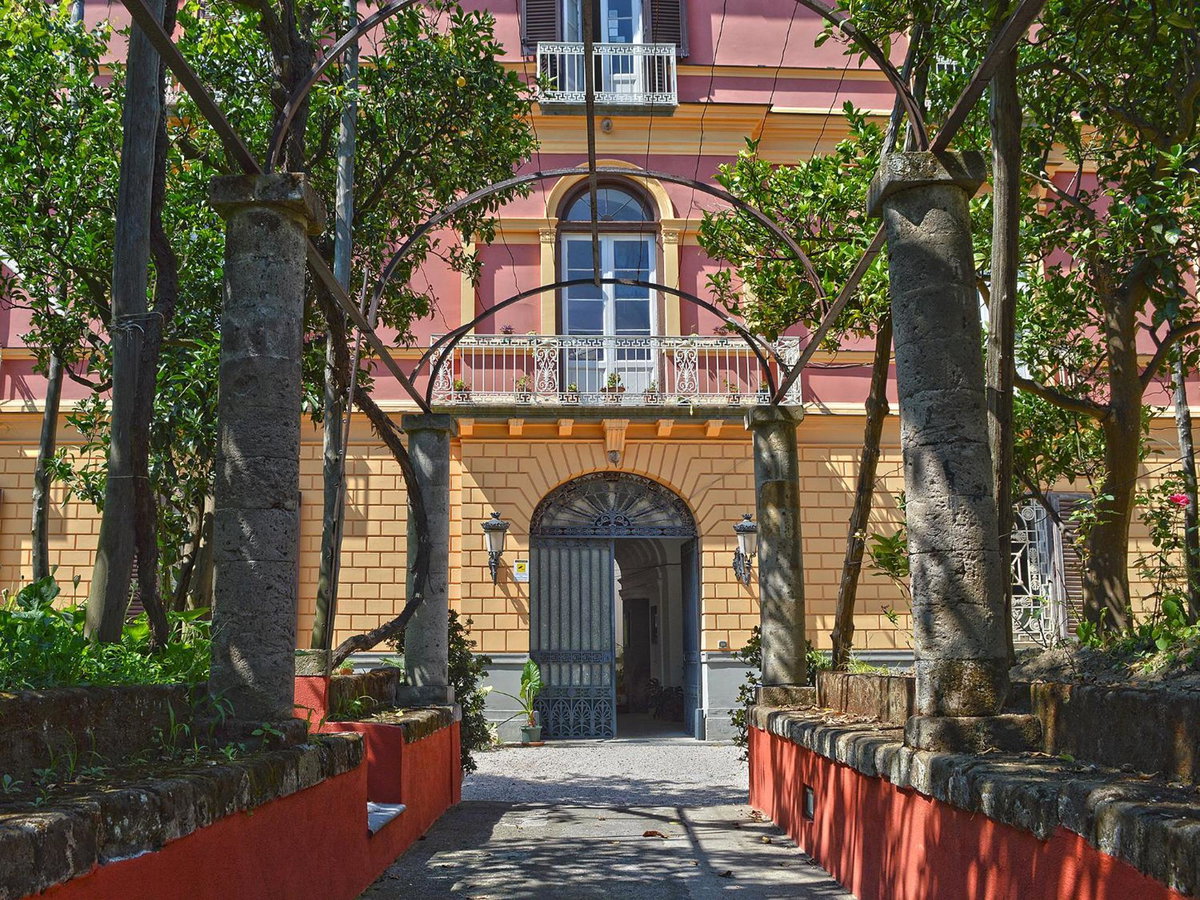 Hôtel · The Secret Garden Relais, Piano Di Sorrento