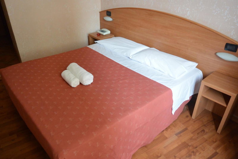 Hotel Nuovo, Milan, Italia