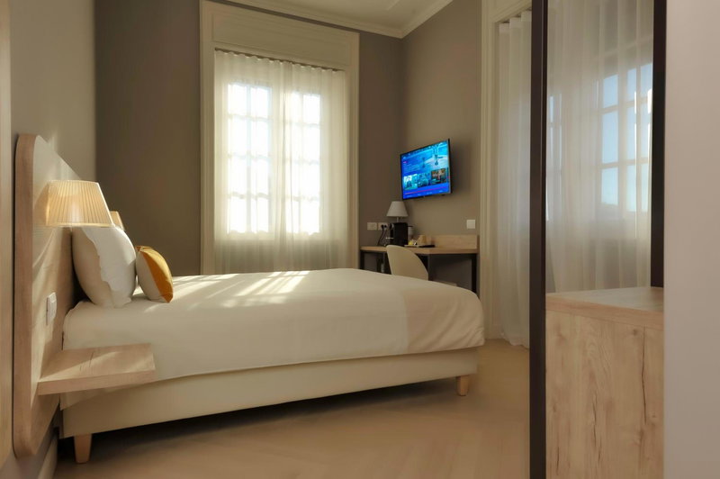 Bergamo Inn 43, Bergamo, Italia