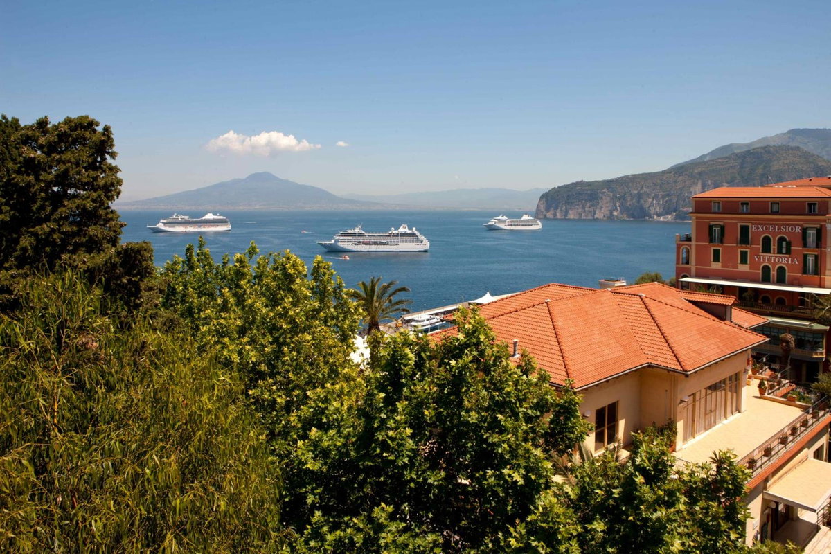Al Centro Suites, Italien