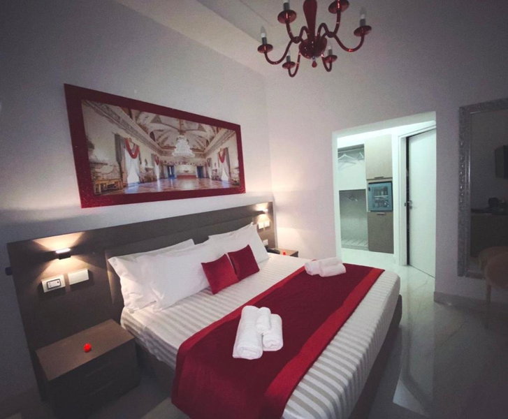 Mecla Suites, Naples, Italia