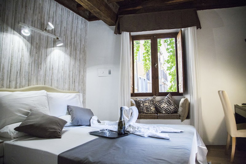 Do-Do Navona Suites, Rome, Italia