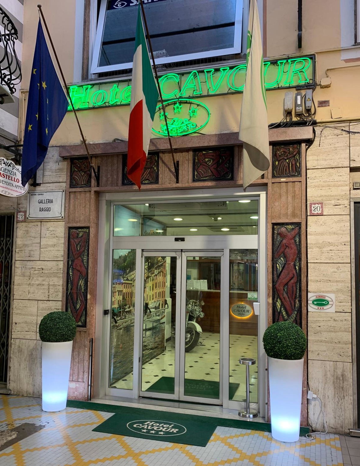 Hôtel · Hotel Cavour, Rapallo