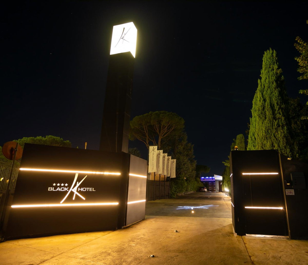 Hotel · Black Hotel, Rome