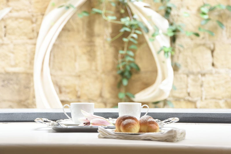 Atelier Inès B&B Home Gallery, Naples, Италия