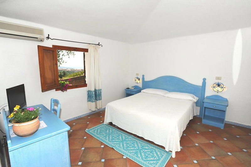 AHR Altura Hotel Porto Rafael, Palau, Italy