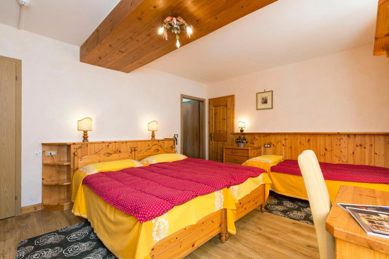 Hotel Pontechiesa, Cortina dʼAmpezzo, Italy