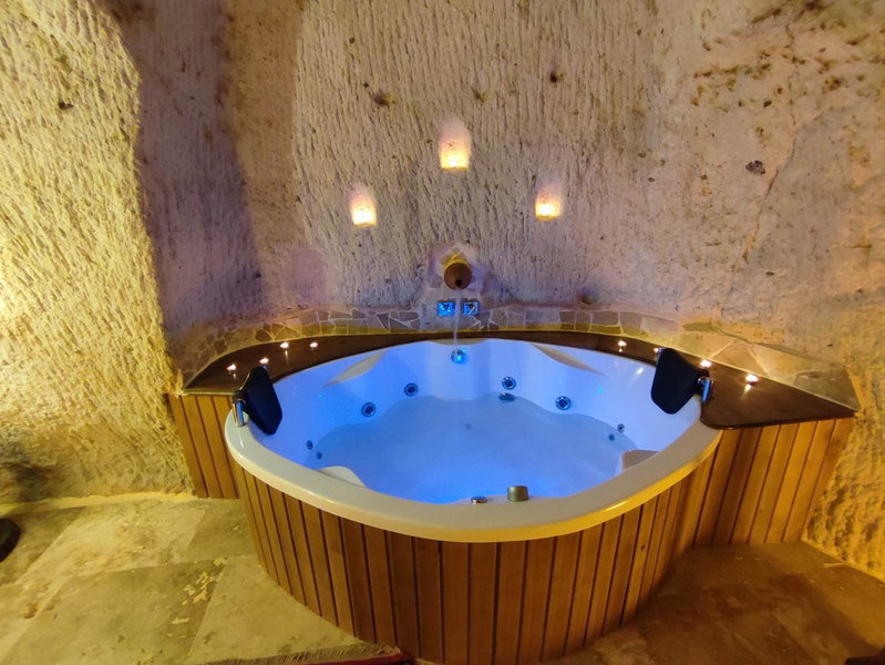 Euphoria Cave House, Nar, Turkey