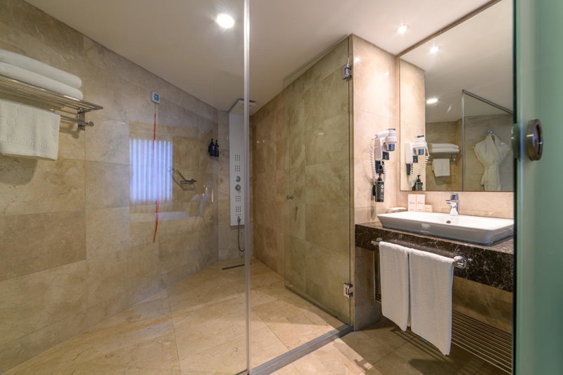 Ramada by Wyndham Istanbul Grand Bazaar, Istanbul, Turkey