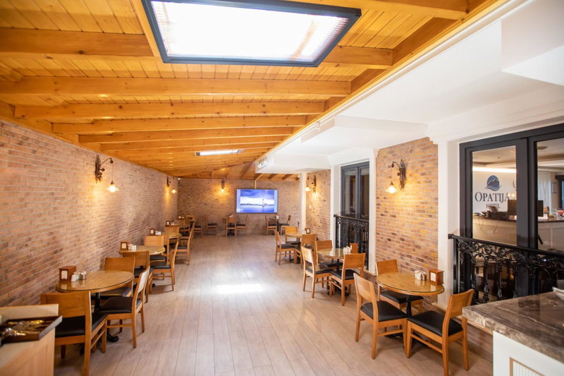 Prag Hotel, Istanbul, Turquía