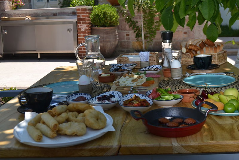 Lunaria Guest House, Ayvalik, Turquía