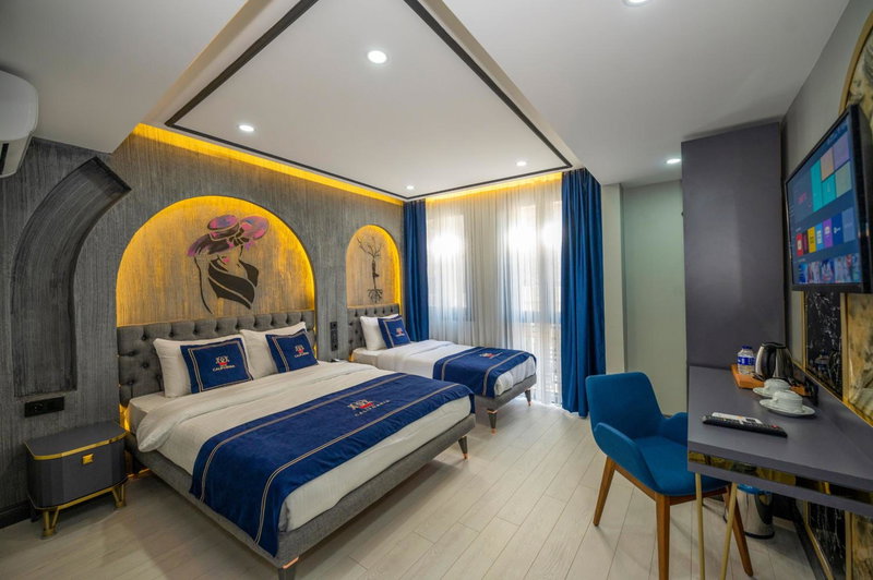 Hotel California, Istanbul, Turquía