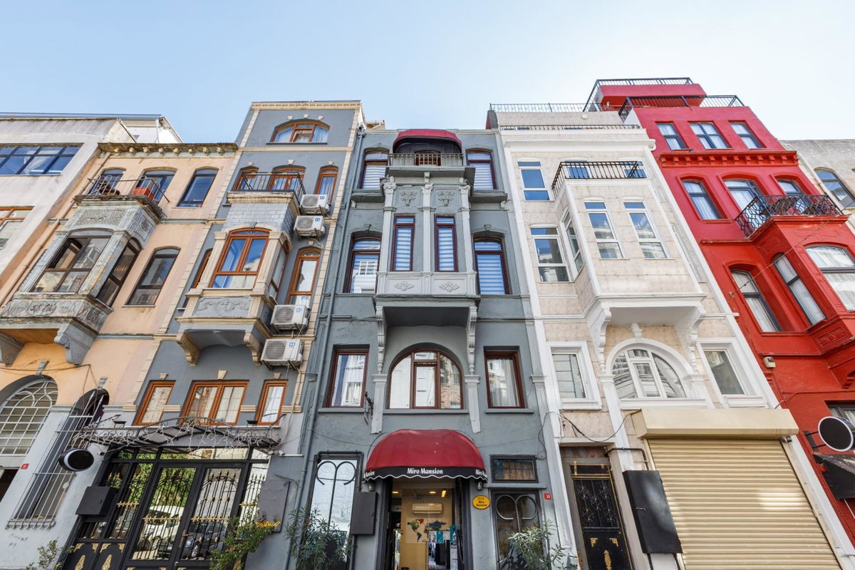 Отель · Hotel Miro Mansion Old City, Istanbul
